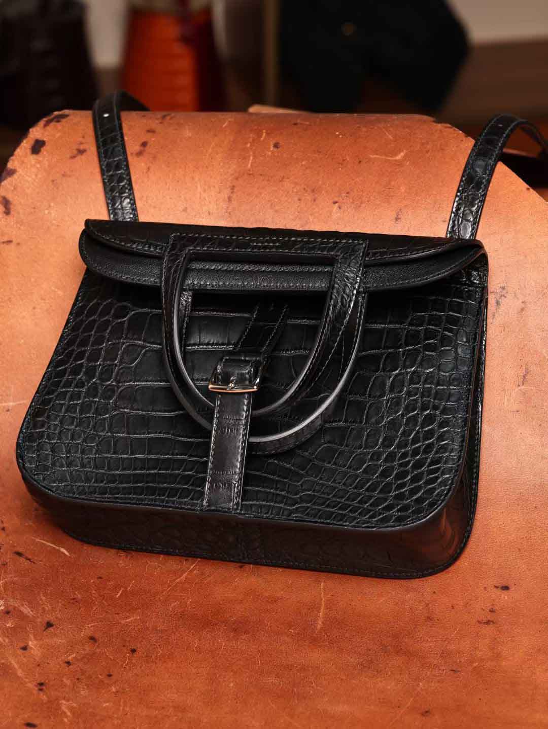 HCP美洲鳄手提包黑色